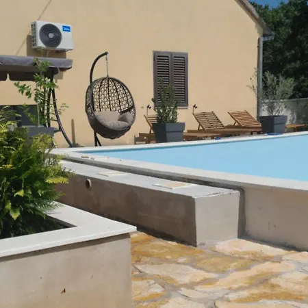 Marini - Cvrcak Drniš